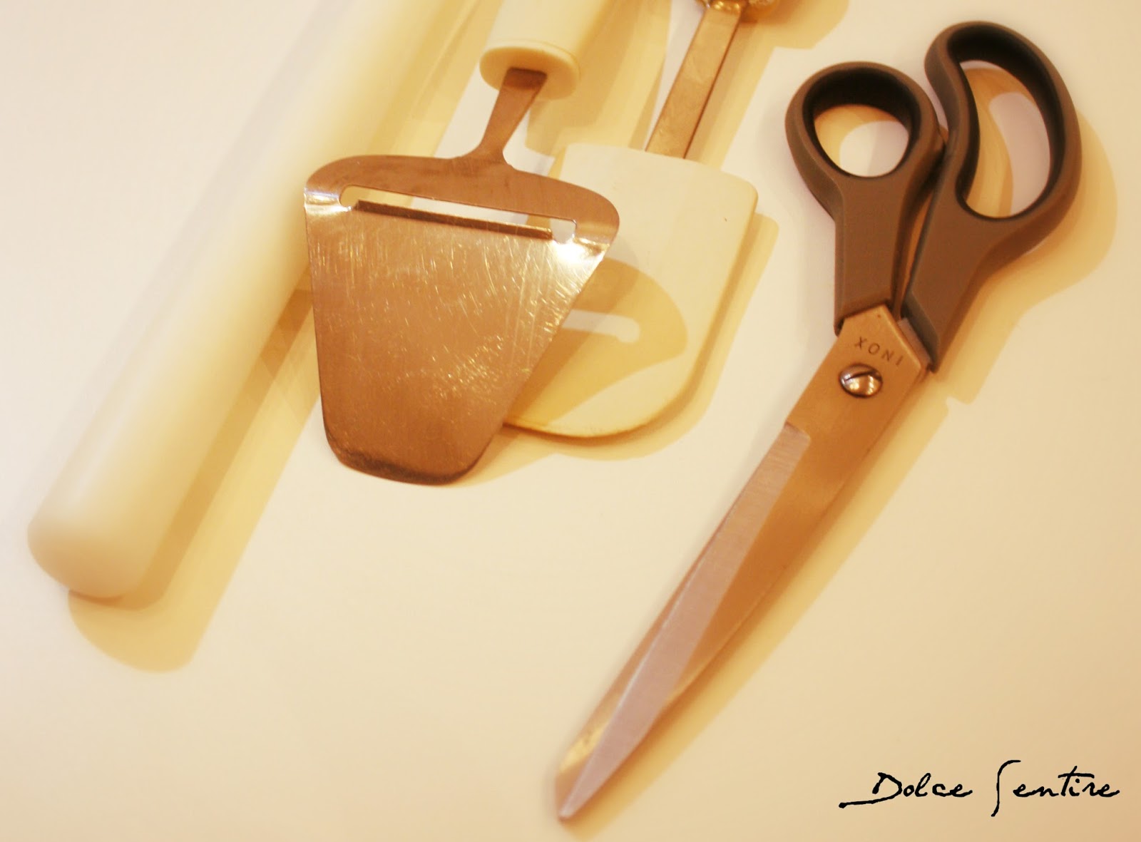 Guía de herramientas básicas para decorar tus galletas y cupcakes